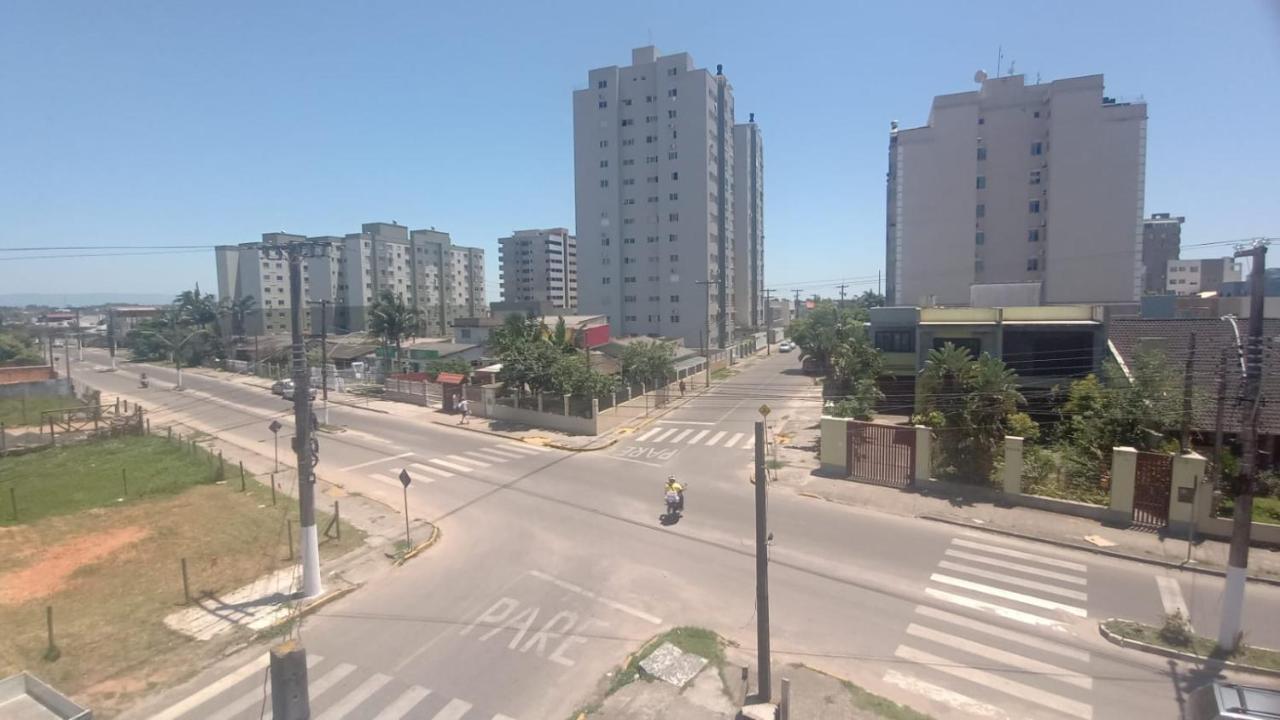 Sobrado Com Terraco E Area De Churrasqueira. Торрис Экстерьер фото