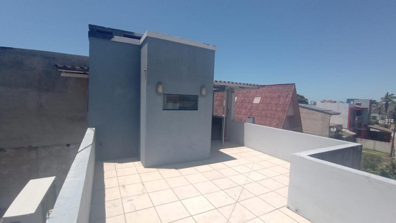 Sobrado Com Terraco E Area De Churrasqueira. Торрис Экстерьер фото